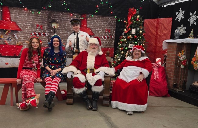 East Troy Railroad Santa Train and Crew East Troy