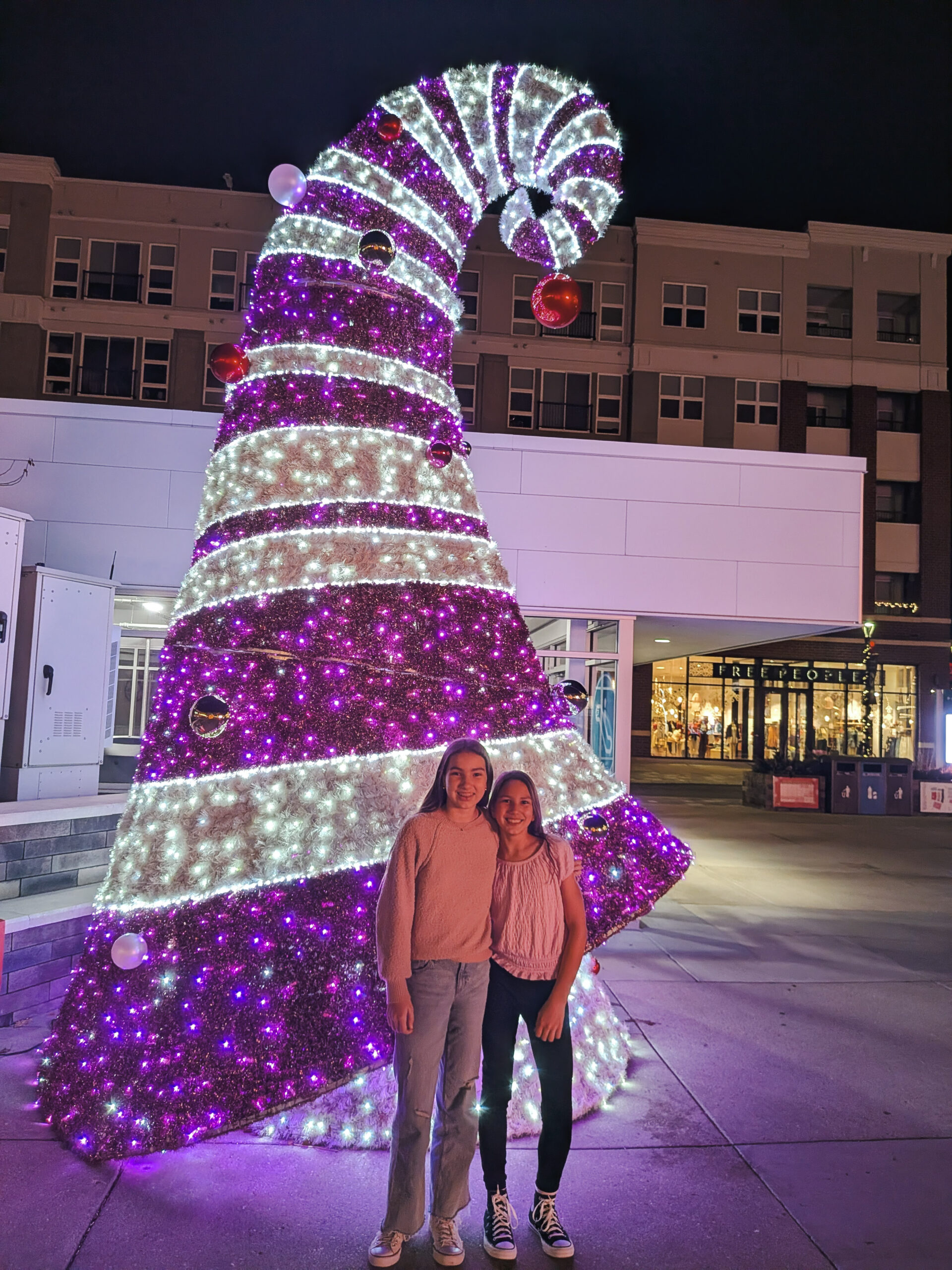 Lights that Amaze Corners of Brookfield 2025